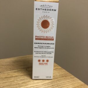 SOINS PEAUX HYPERPIGMENTEES PHOTO REGUL 50 ML