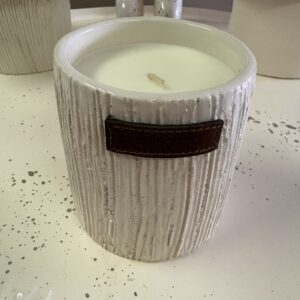 Bougie Striée Blanche